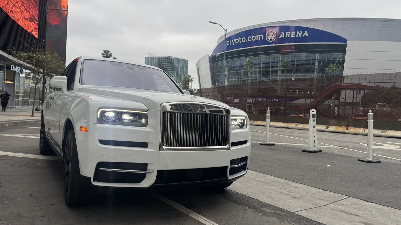 Valet arrival outside a major Los Angeles event venue